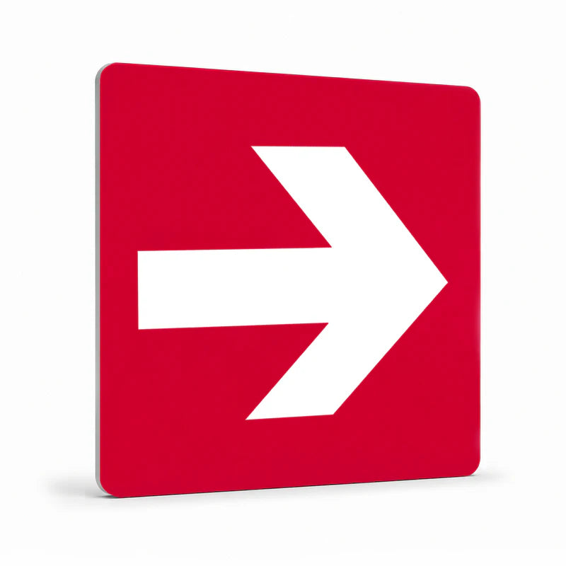Fire Safety Equipment - Horizontal Arrow Sign