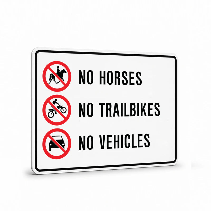 Public Area - No Horses Sign